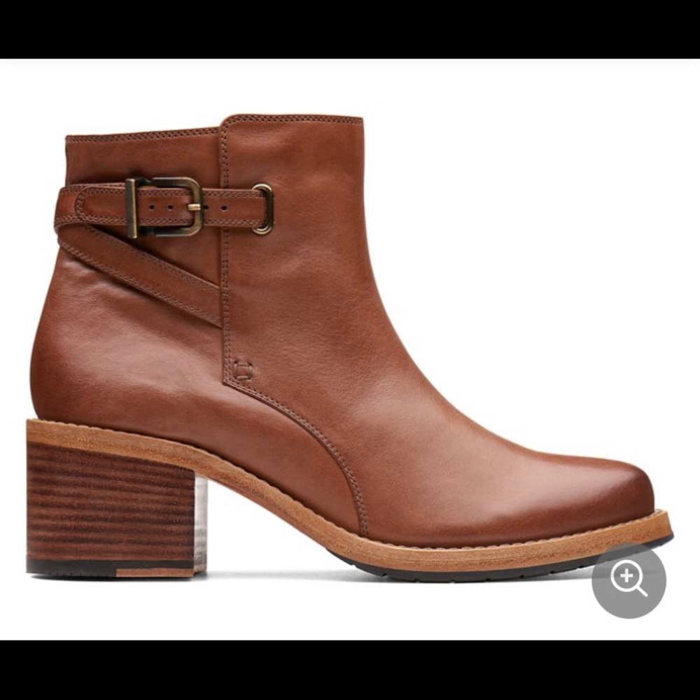 Clarksdale Jax boots! Cognac-colored Clarks